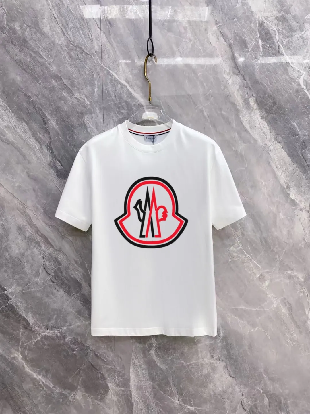 P80💰《Moncler~ 》 2026New Arrival Quality T ， , Versatile Quality ！ ‼ 32 250G ‼ ， ， ， ， T 🤪 Sizes：S-M-L-XL-2XL ：Black，White， Same Style